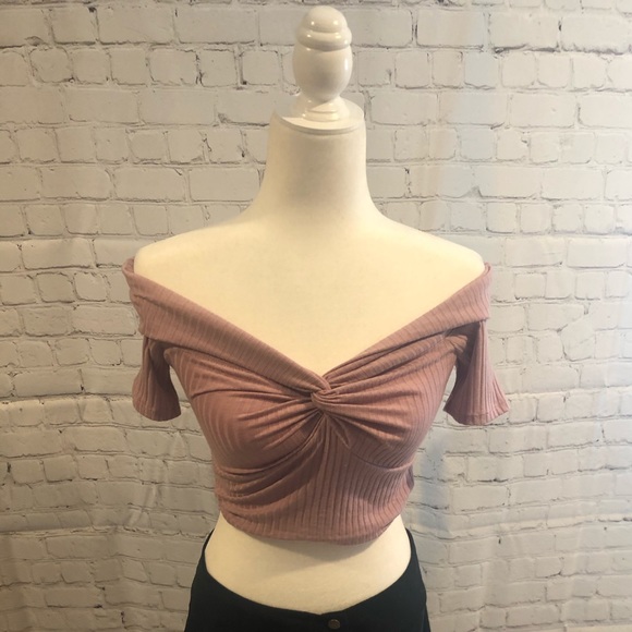 Off shoulder pink lavender crop top medium - Picture 5 of 12
